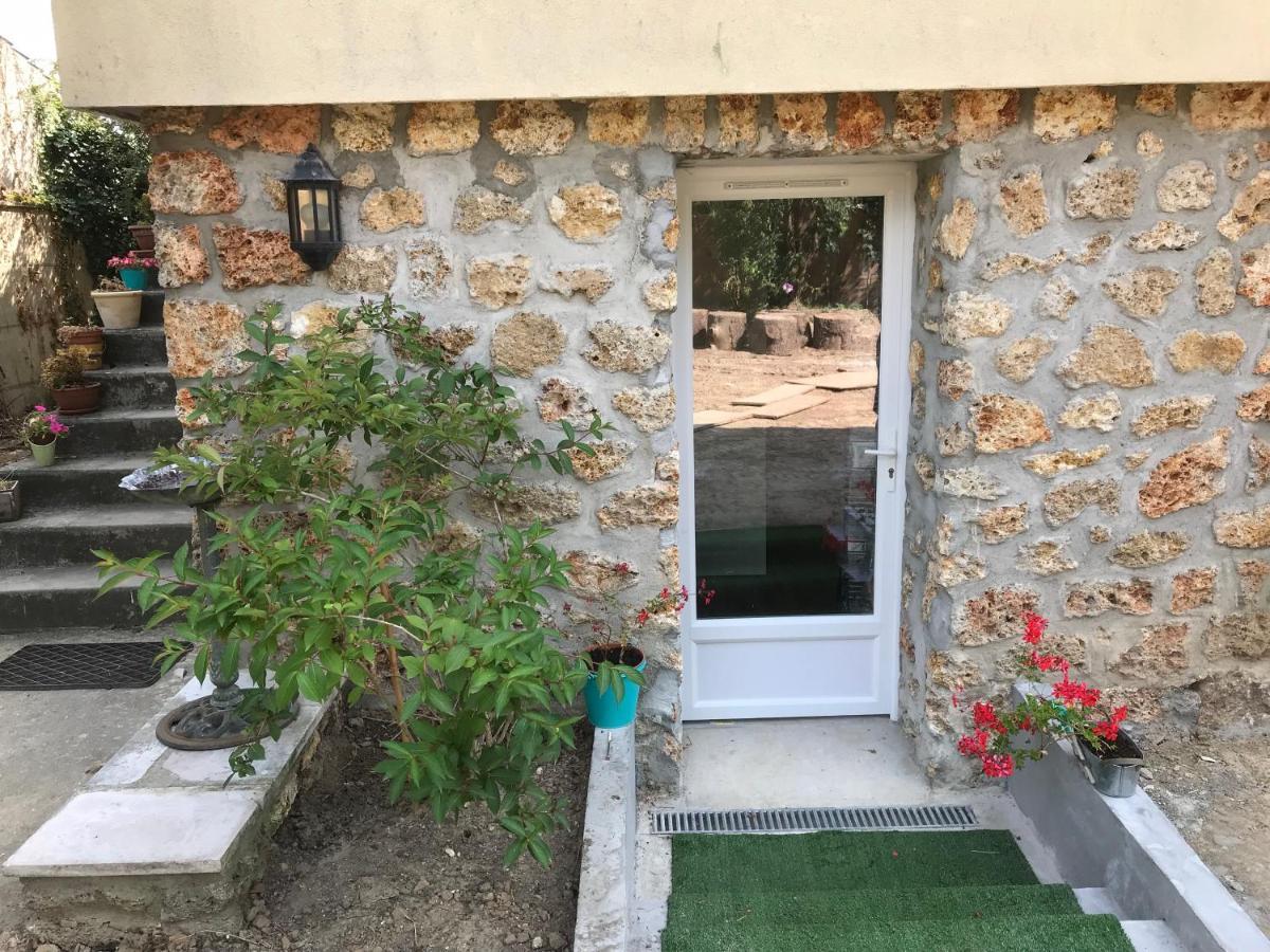 Studios De L'Etang Du Perray Le Perray-en-Yvelines Szoba fotó